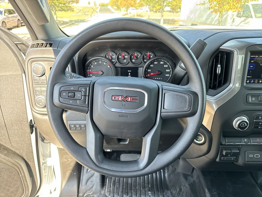 new 2024 GMC Sierra 2500HD car, priced at $49,778
