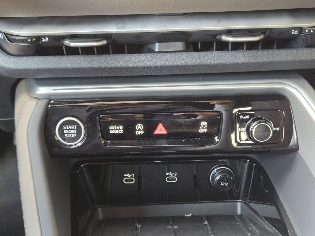 new 2025 Audi All-new Q5 car, priced at $61,300