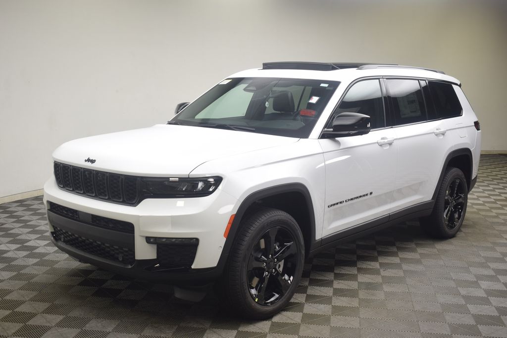 new 2025 Jeep Grand Cherokee L car, priced at $50,985