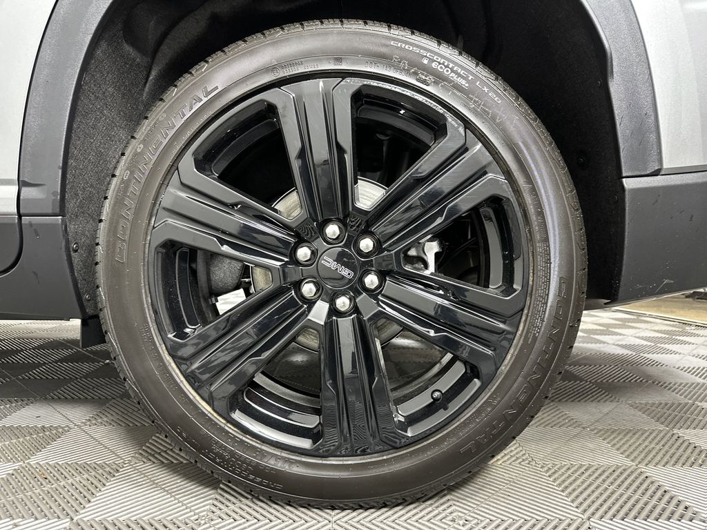 new 2025 GMC Acadia car, priced at $50,624
