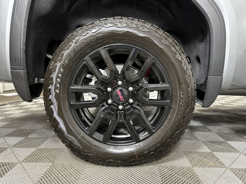 new 2025 GMC Sierra 1500 car, priced at $59,779