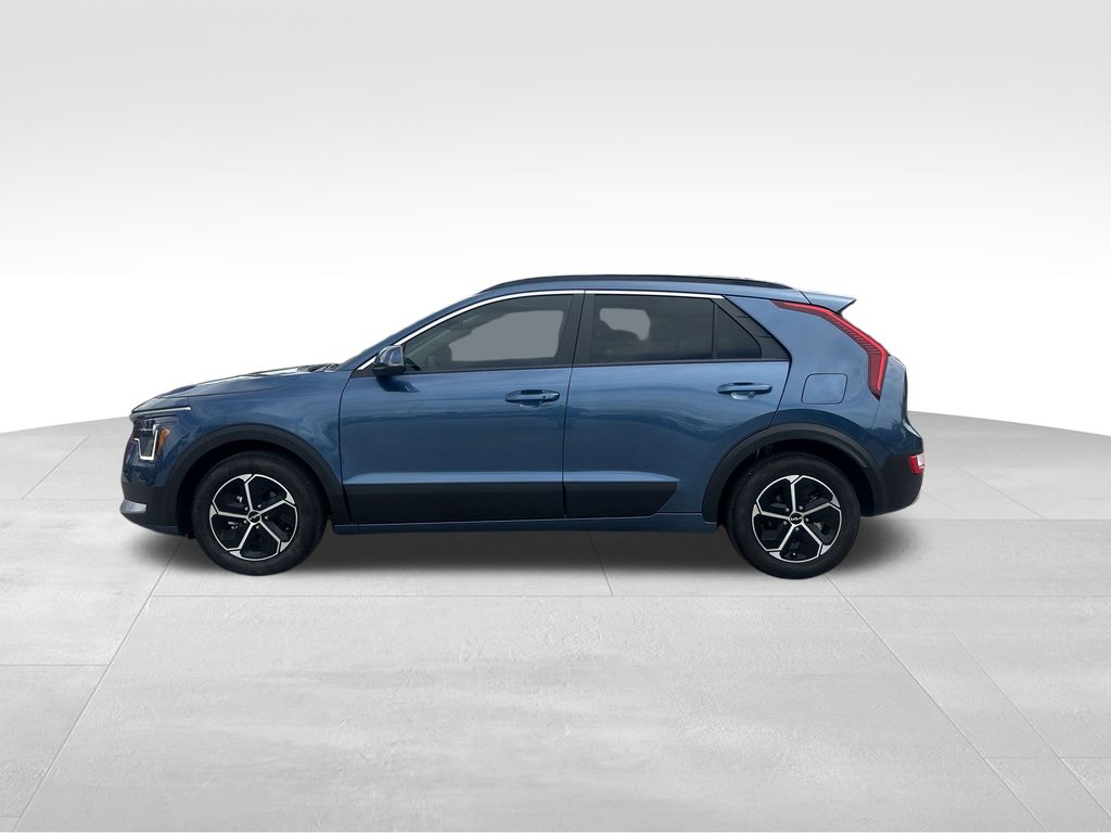 used 2025 Kia Niro car, priced at $23,497