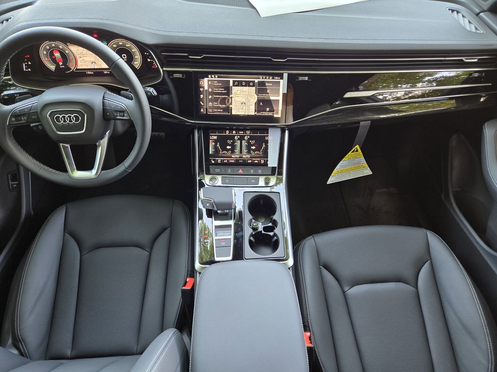 new 2025 Audi Q7 car, priced at $72,850