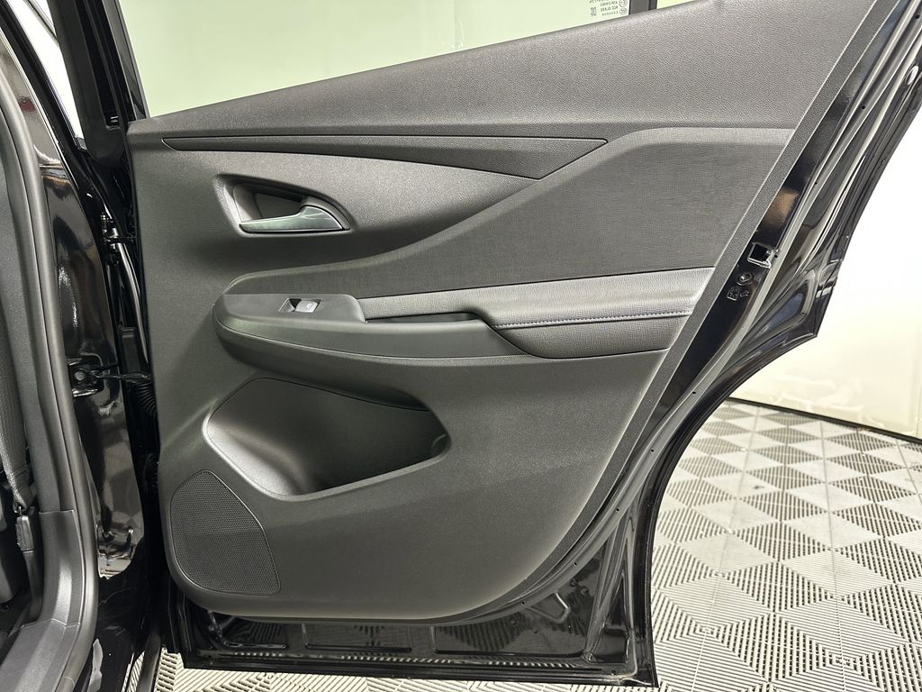 new 2025 Buick Envista car, priced at $29,570