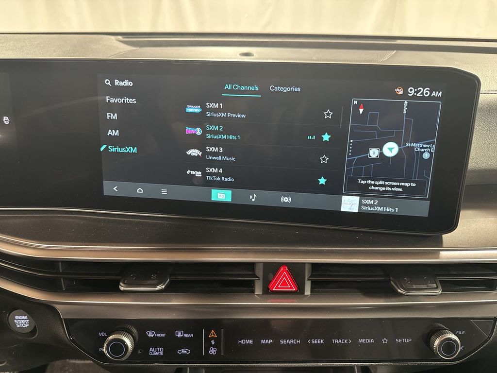 new 2025 Kia Sorento car, priced at $39,911