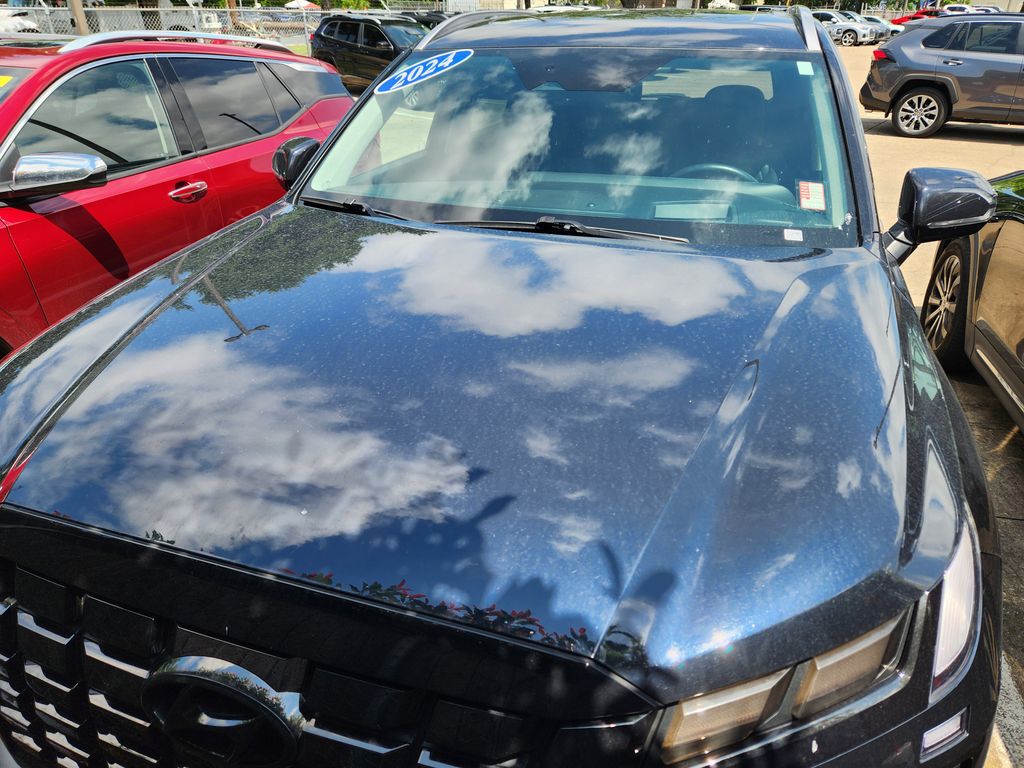 used 2024 Hyundai Palisade car, priced at $43,101