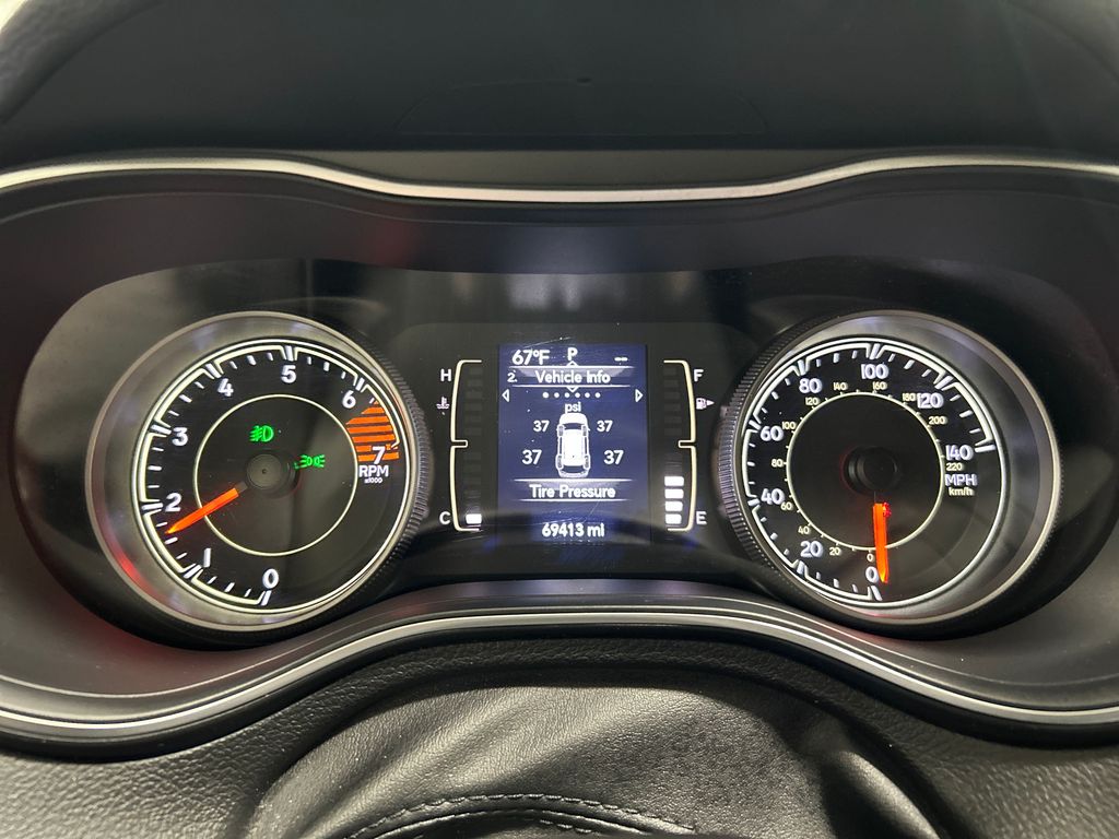 used 2019 Jeep Cherokee car, priced at $16,501