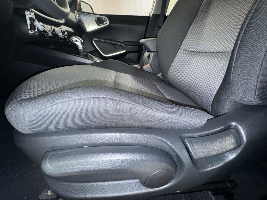 new 2025 Kia Soul car, priced at $21,760