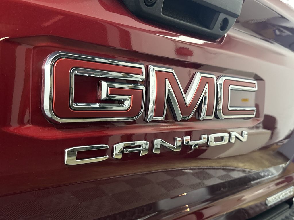 new 2025 GMC Canyon car, priced at $40,995