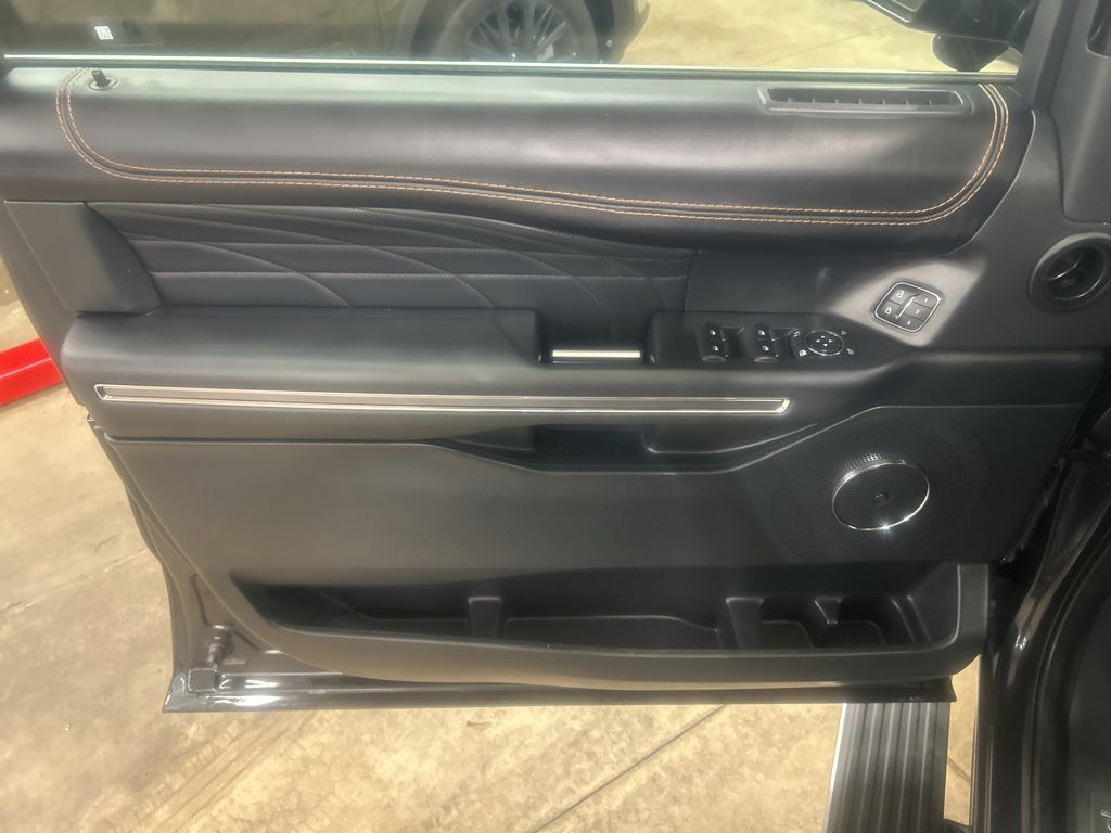 used 2022 Ford Expedition Max car, priced at $58,905