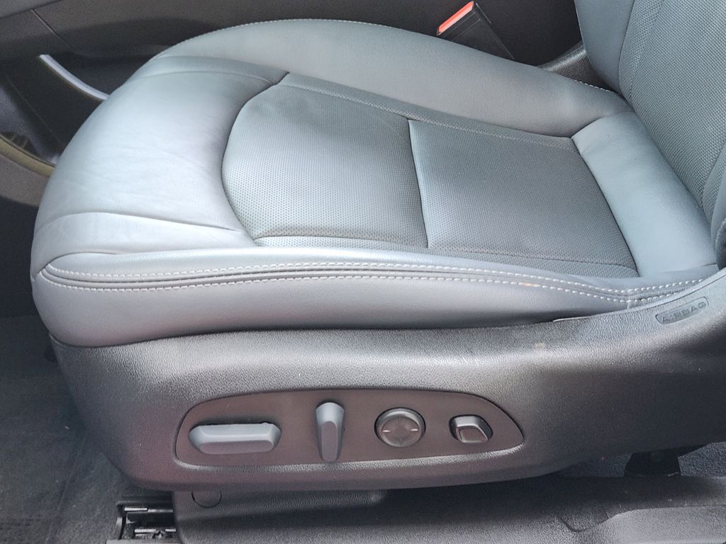 used 2023 Buick Enclave car, priced at $35,925