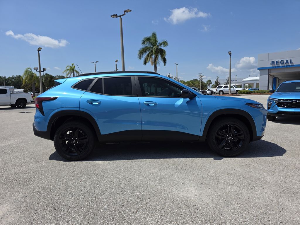 new 2025 Chevrolet Trax car, priced at $27,612