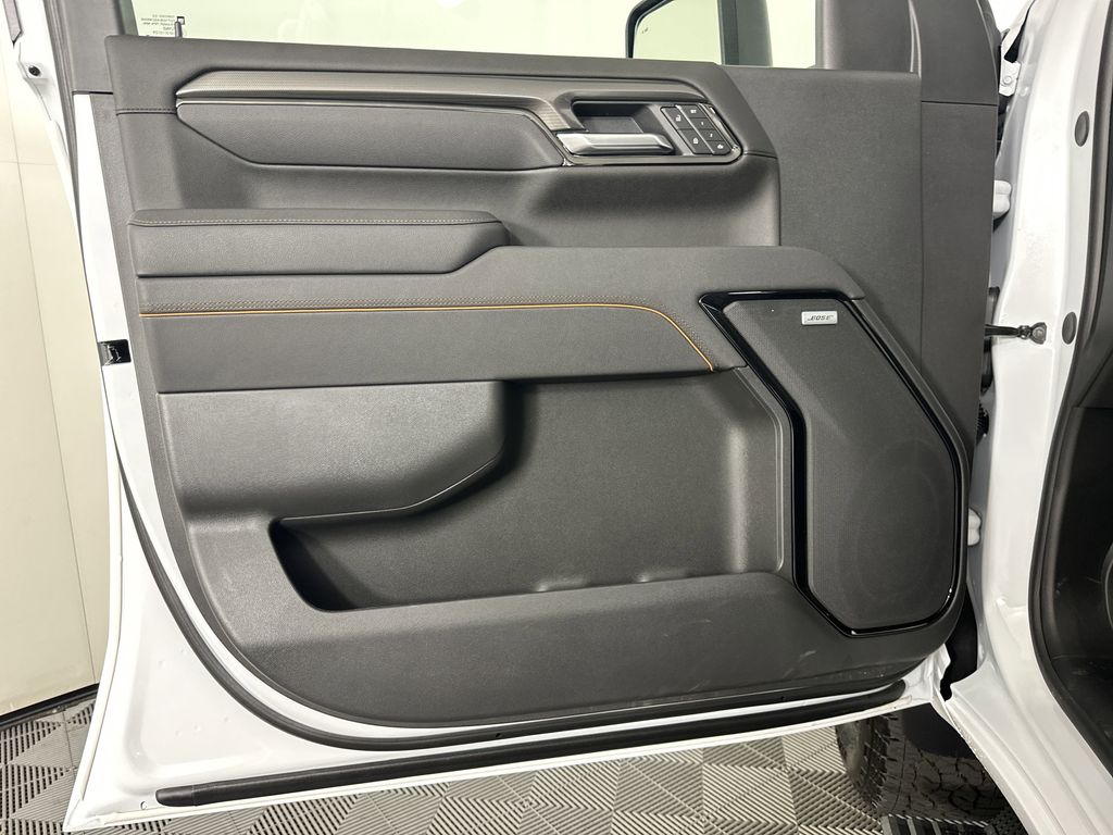 new 2025 GMC Sierra 2500HD car, priced at $86,141