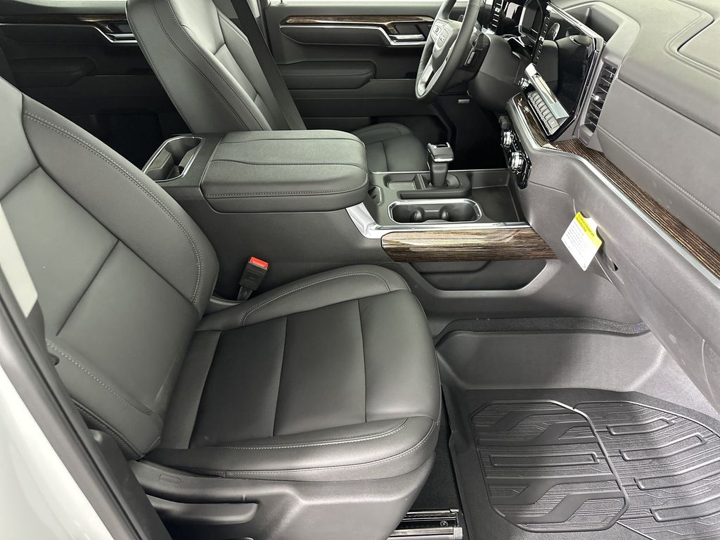 new 2025 GMC Sierra 1500 car, priced at $61,284
