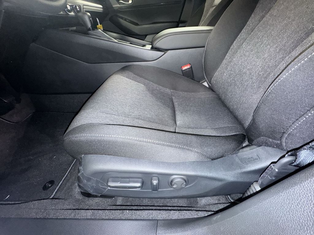 new 2025 Honda Accord car, priced at $31,710