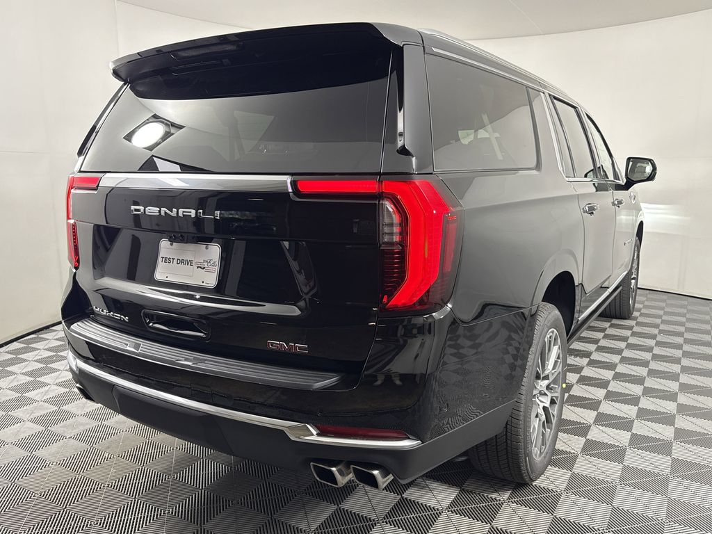 new 2025 GMC Yukon XL car, priced at $97,374