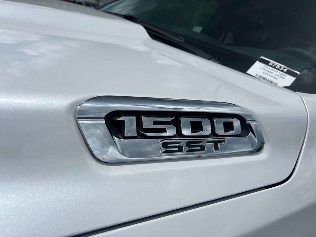 new 2025 Ram 1500 car, priced at $51,683