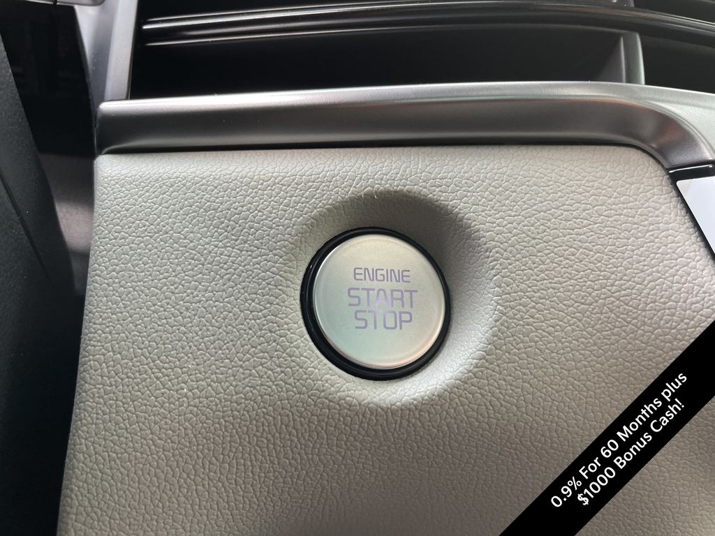 new 2025 Kia Sorento car, priced at $30,779