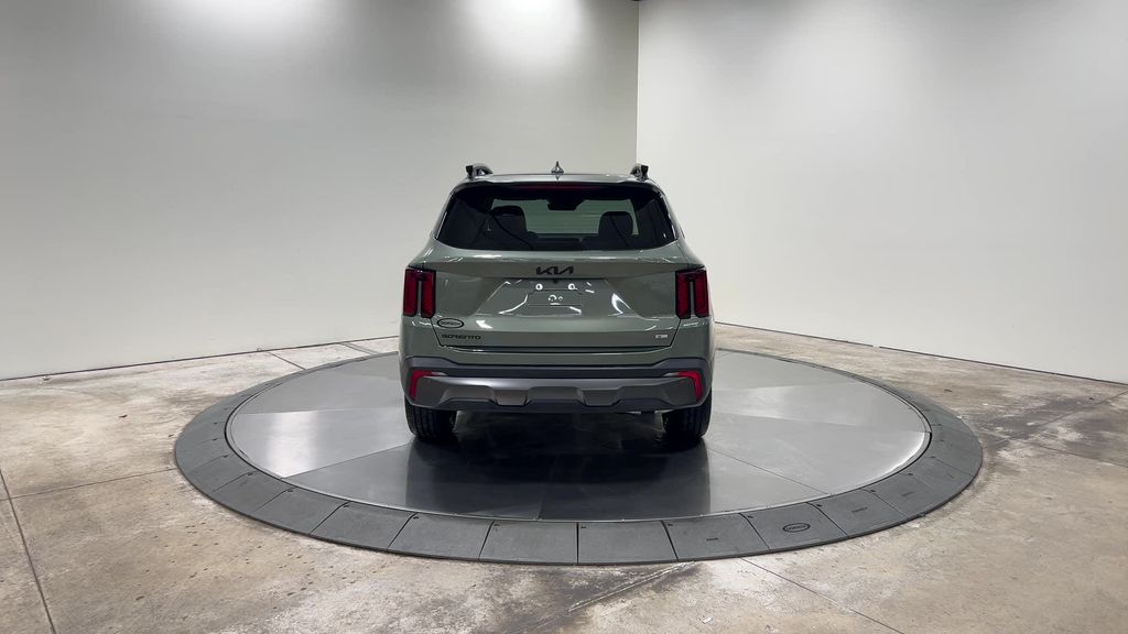 new 2025 Kia Sorento car, priced at $44,470