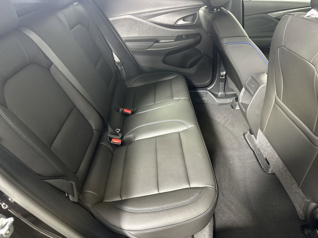 new 2025 Buick Envista car, priced at $29,570