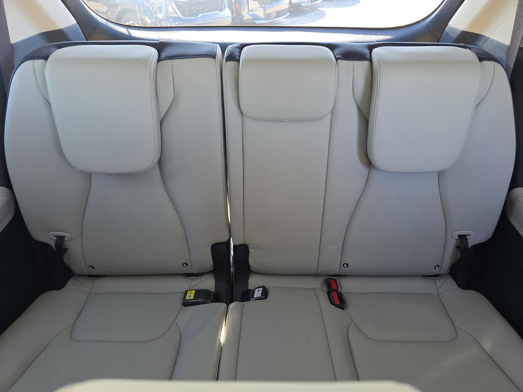 new 2026 Kia Carnival Hybrid car, priced at $47,799