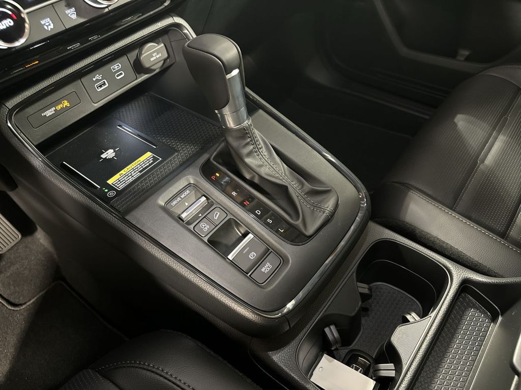 new 2025 Honda CR-V car, priced at $38,350
