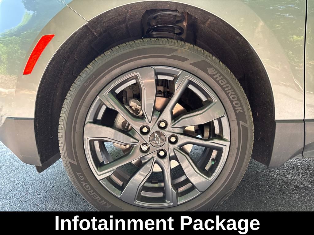 used 2024 Chevrolet Equinox car, priced at $29,850