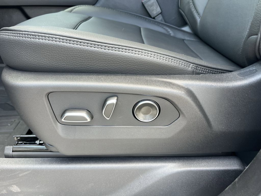 new 2025 GMC Sierra 2500HD car, priced at $88,760