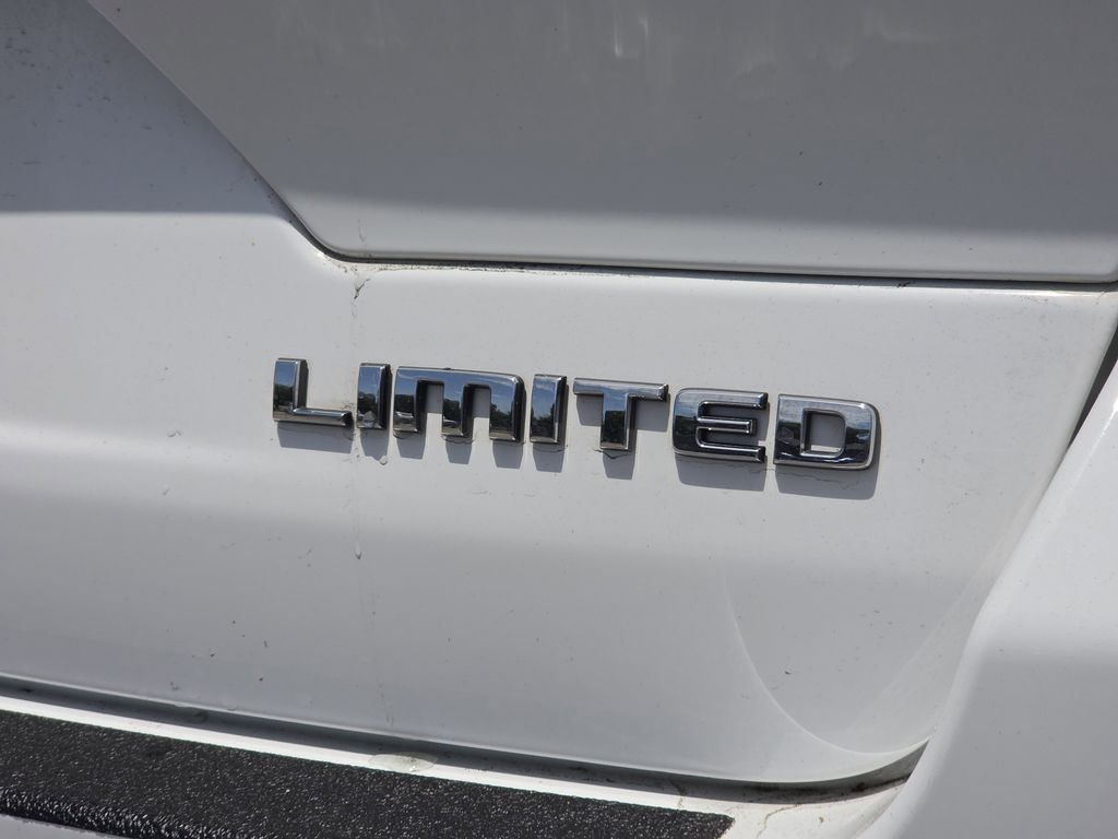 used 2023 Jeep Grand Cherokee car, priced at $27,595