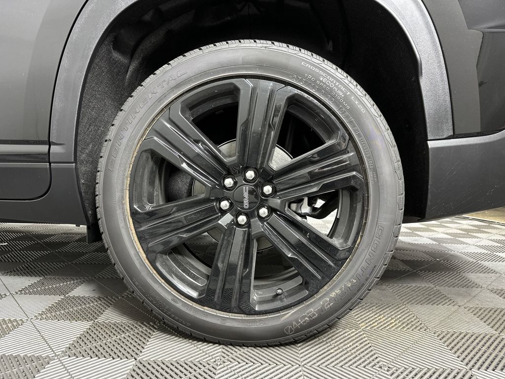 new 2025 GMC Acadia car, priced at $50,325