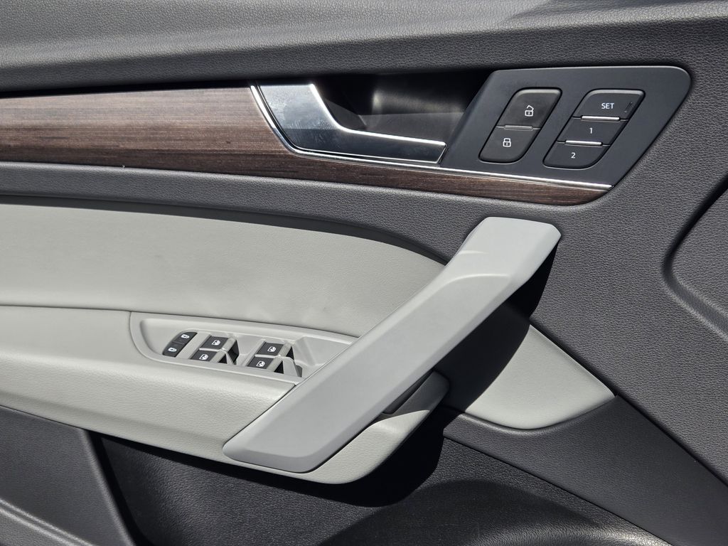 used 2025 Audi Q5 car, priced at $41,991