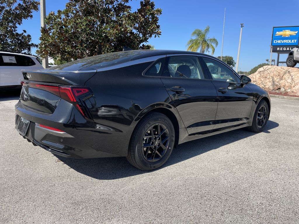new 2026 Kia K5 car, priced at $25,738