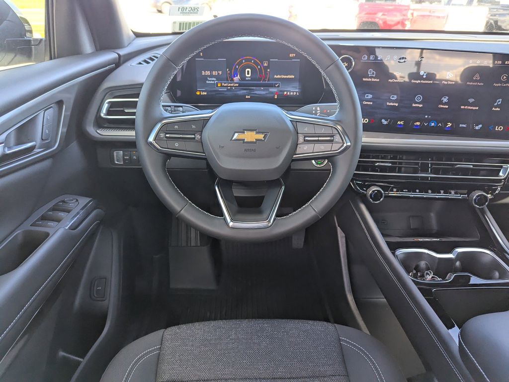 new 2026 Chevrolet Traverse car, priced at $41,845