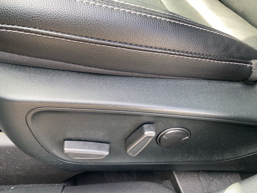 used 2022 Ford Escape car, priced at $23,995