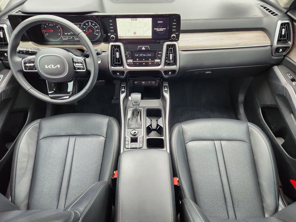 used 2022 Kia Sorento car, priced at $24,944