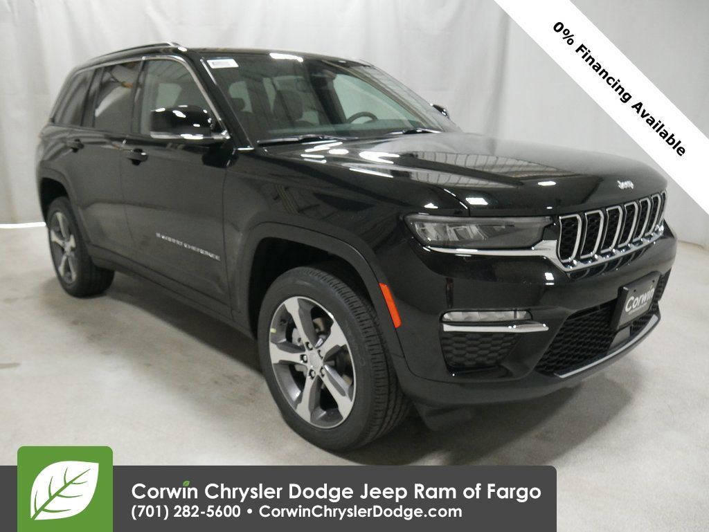 new 2024 Jeep Grand Cherokee car, priced at $47,420