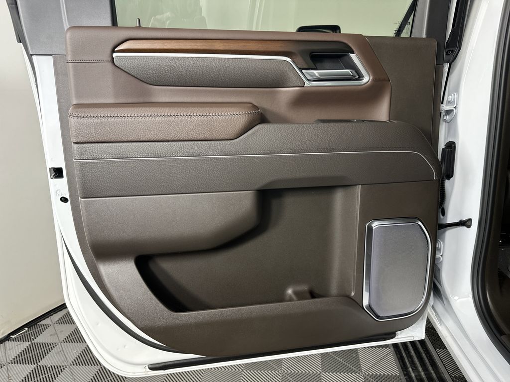 new 2025 GMC Sierra 2500HD car, priced at $86,502