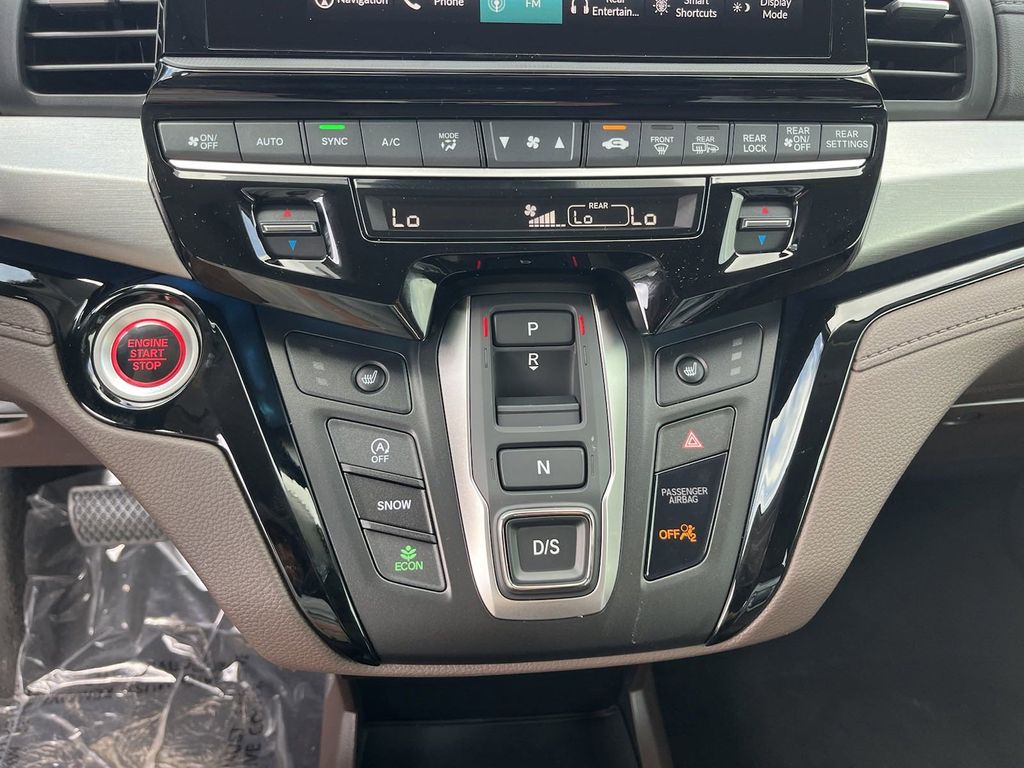 new 2025 Honda Odyssey car, priced at $46,522