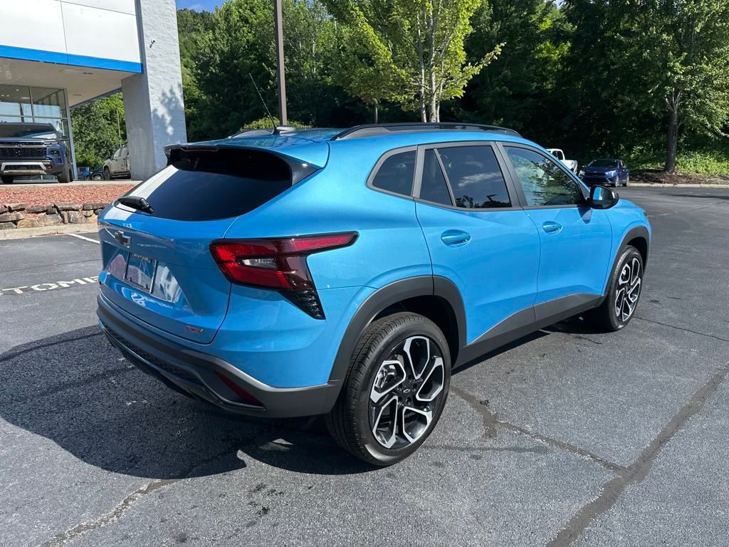 new 2025 Chevrolet Trax car, priced at $26,290