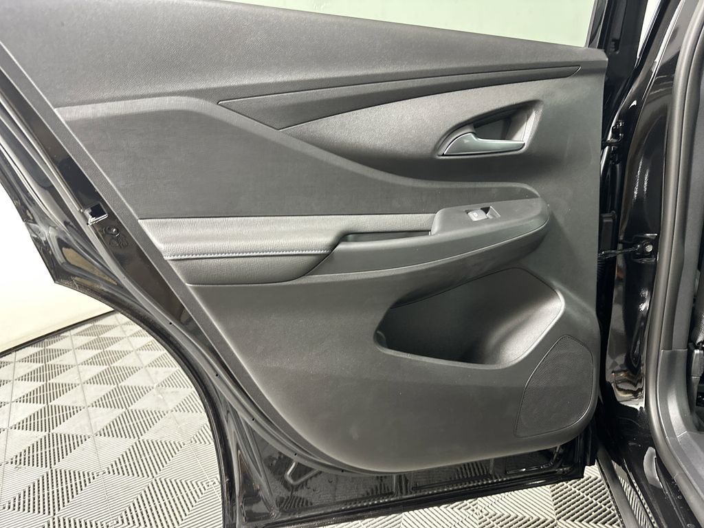 new 2025 Buick Envista car, priced at $29,570