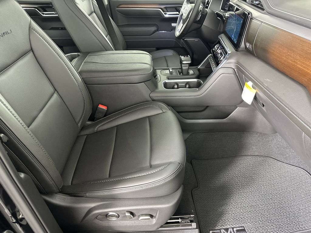 new 2025 GMC Sierra 1500 car, priced at $68,494