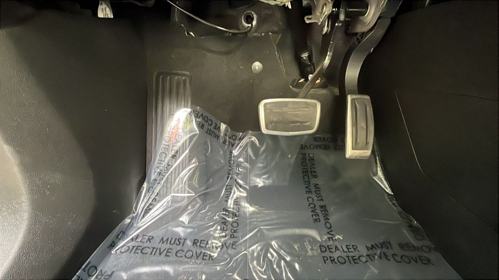 used 2023 Cadillac XT6 car, priced at $39,300