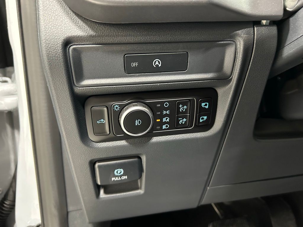 new 2025 Ford F-150 car, priced at $61,095