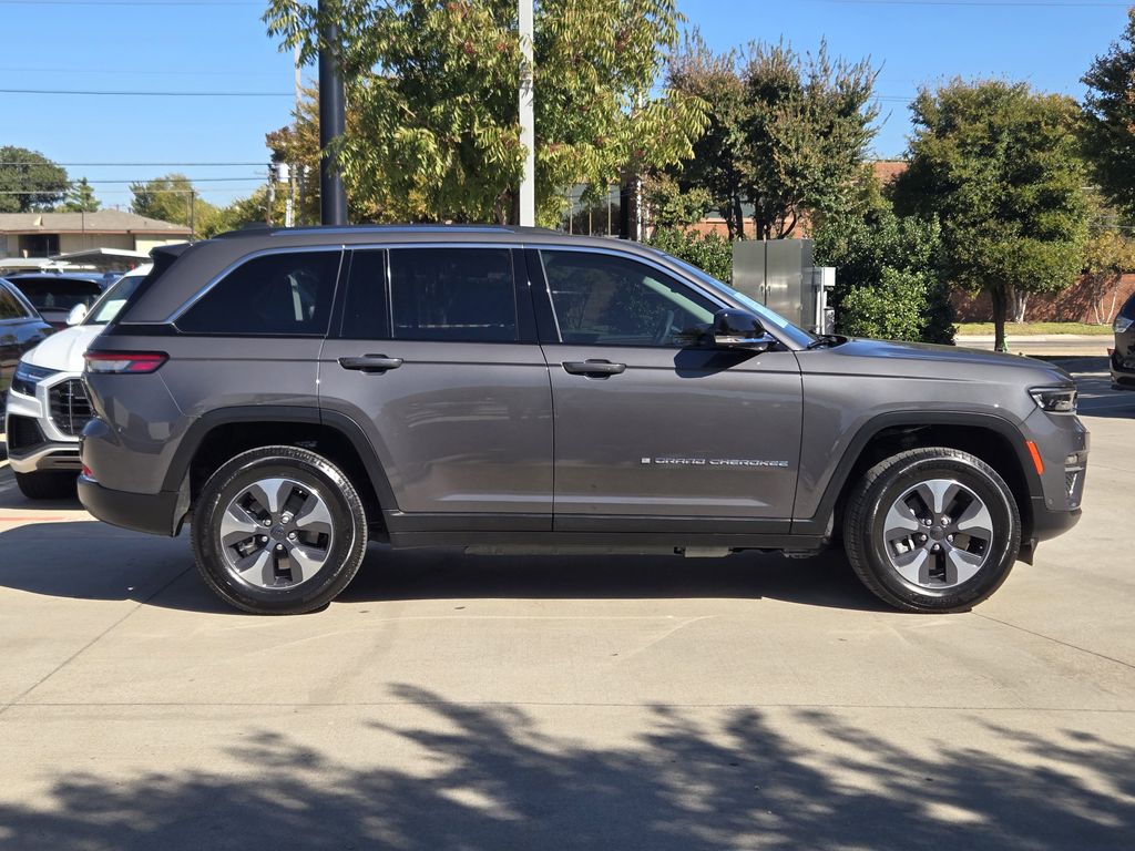 used 2022 Jeep Grand Cherokee car, priced at $24,762