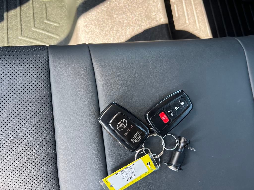 used 2021 Toyota RAV4 car, priced at $29,900