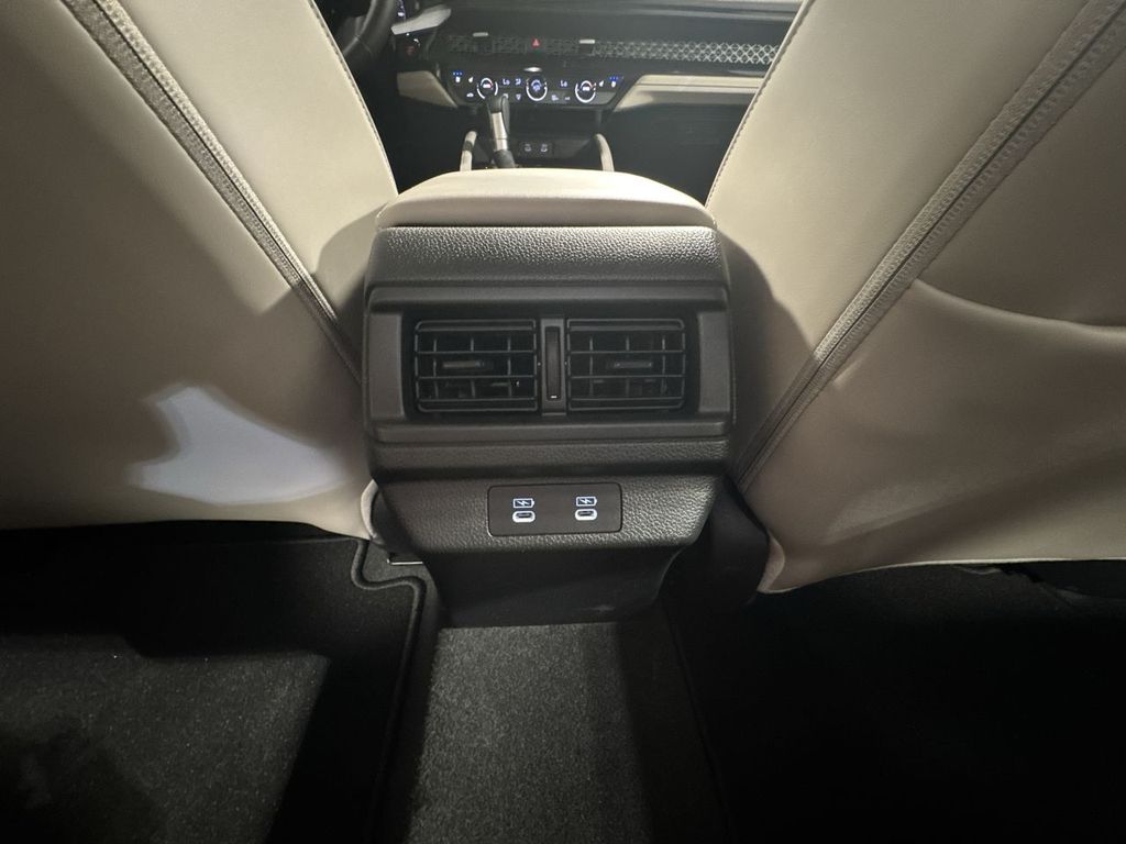 new 2025 Honda Accord Hybrid car, priced at $40,905