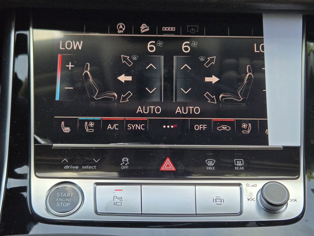 new 2025 Audi Q7 car, priced at $78,950