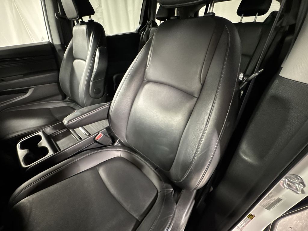 used 2023 Honda Odyssey car, priced at $36,382