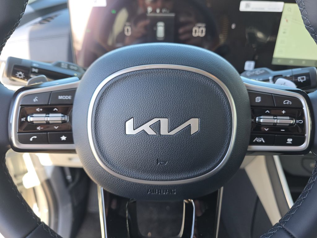 new 2026 Kia Carnival Hybrid car, priced at $43,116