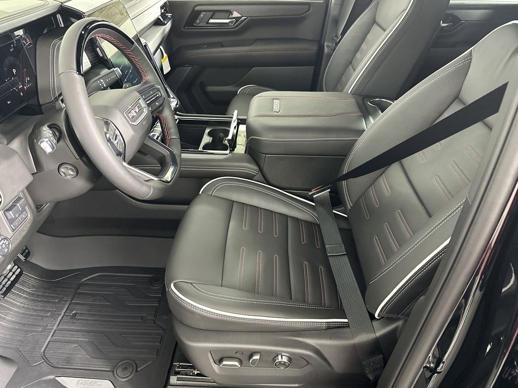 new 2025 GMC Yukon XL car, priced at $104,514